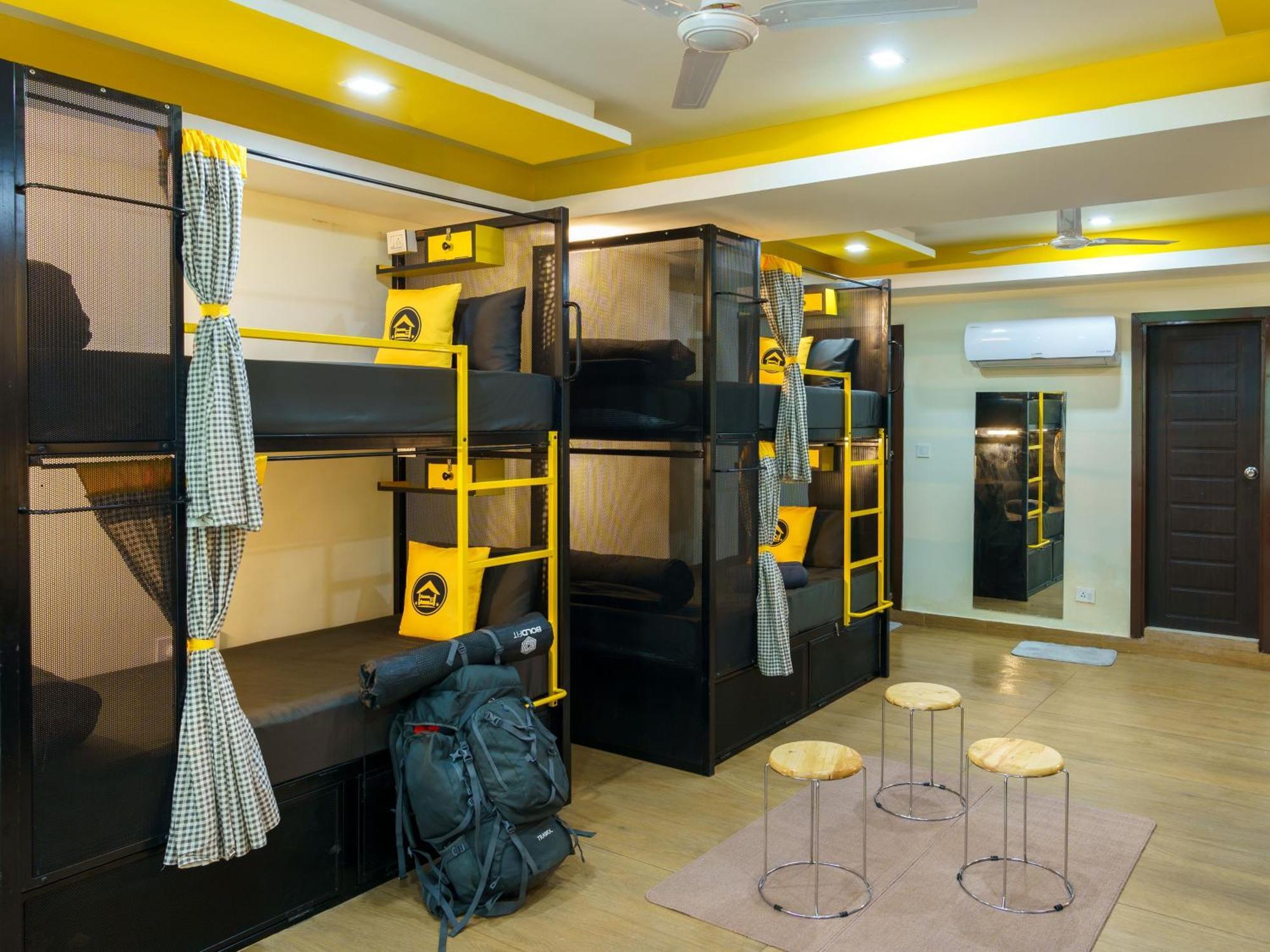 The Hosteller Dehradun Exterior foto